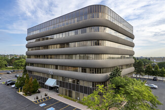 More details for 700 Dorval Dr, Oakville, ON - Office for Rent