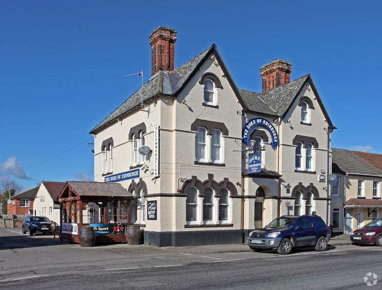 183 Cricklade Rd, Swindon for sale - Primary Photo - Image 1 of 2