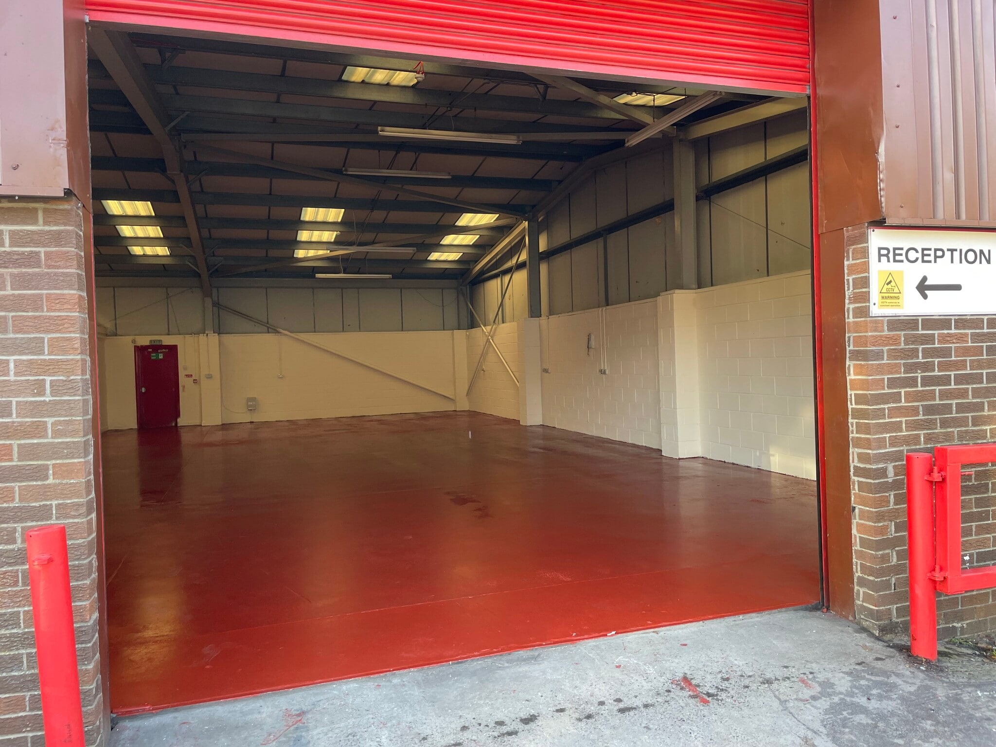 12a Bowen Industrial Estate, Aberbargoed to rent Primary Photo- Image 1 of 12