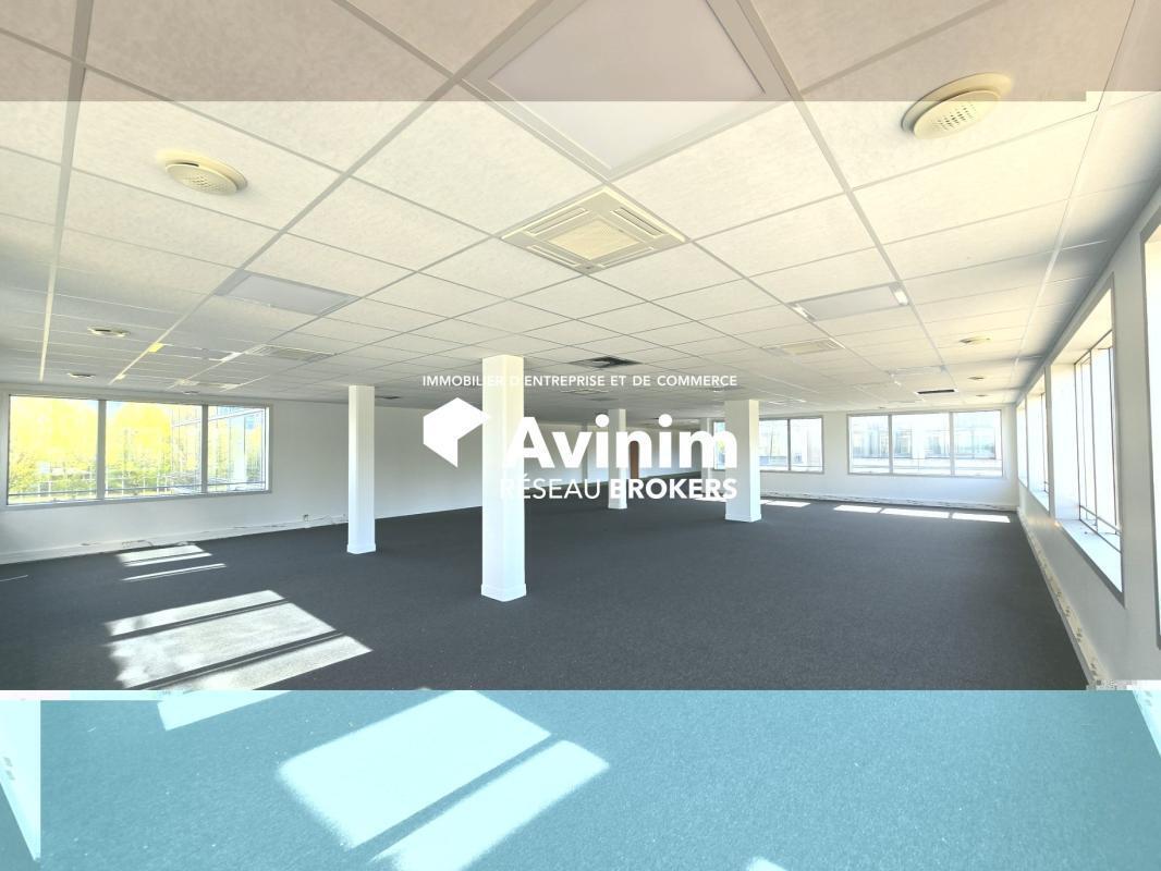 Office in Villepinte for sale Interior Photo- Image 1 of 6