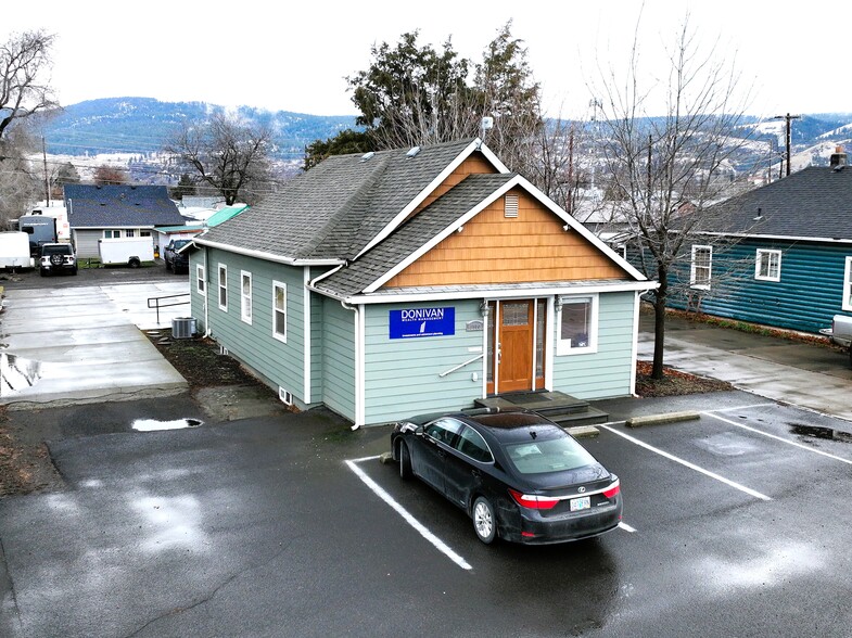 1910 Island Ave, La Grande, OR for rent - Building Photo - Image 1 of 21