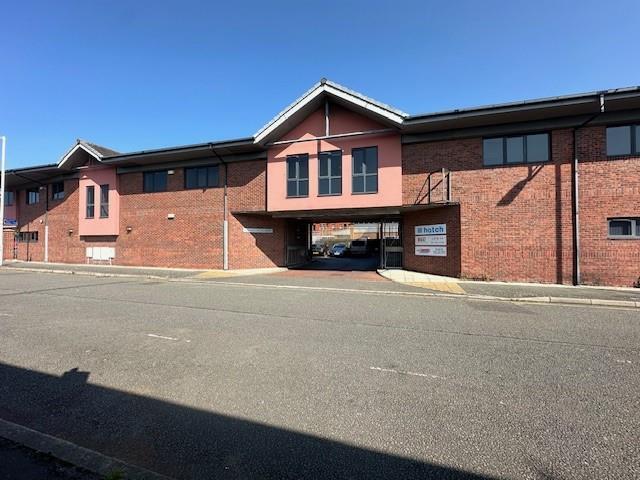 Ivy St, Birkenhead to rent - Building Photo - Image 1 of 10