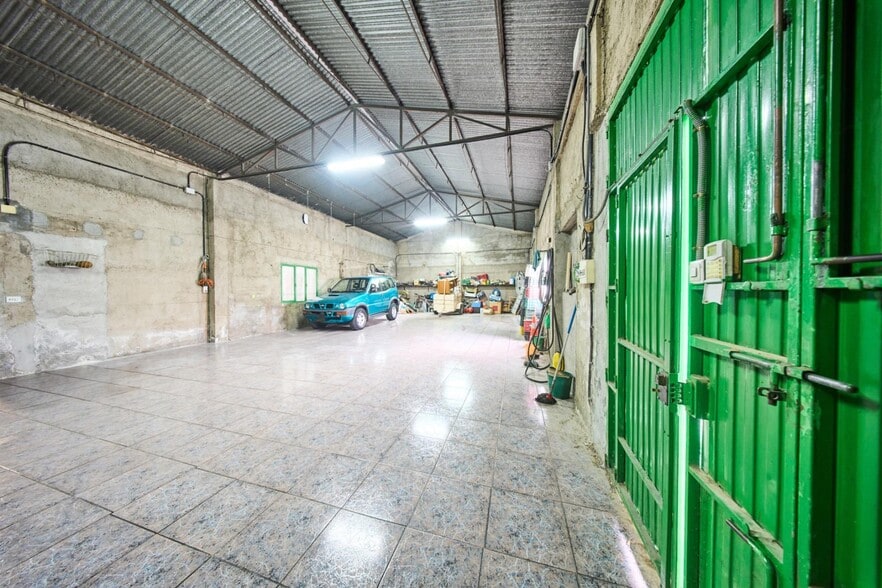 Calle Sevilla, 16, Pinos Puente, Granada for sale - Building Photo - Image 3 of 13