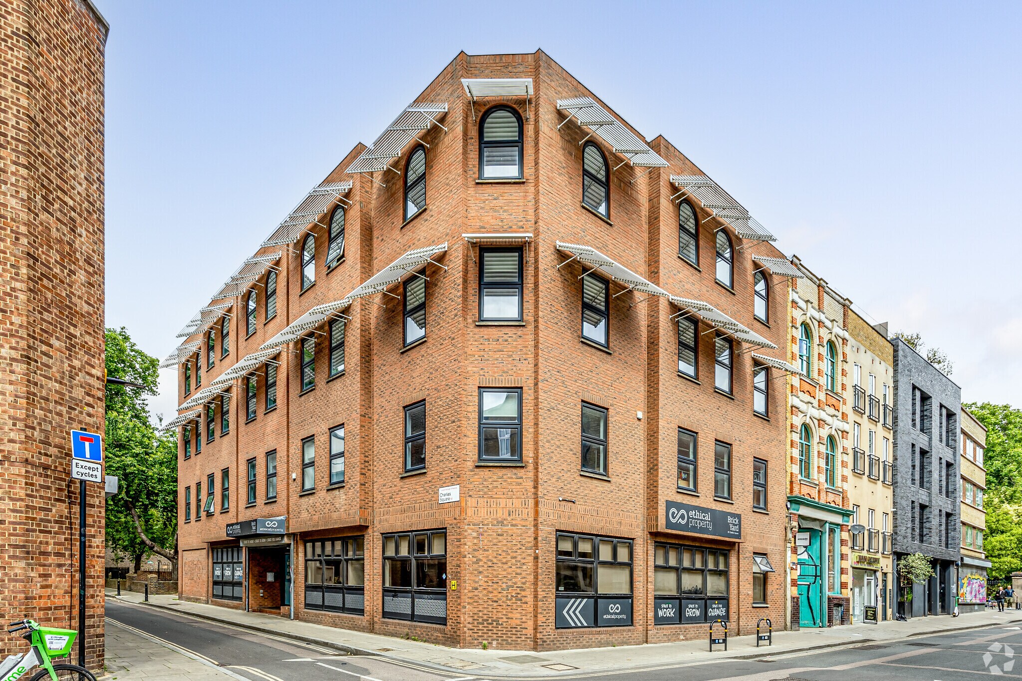28-30 Charles Sq, London to rent Primary Photo- Image 1 of 10