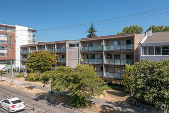 1022 Pandora Ave, Victoria, BC for rent Primary Photo- Image 1 of 5