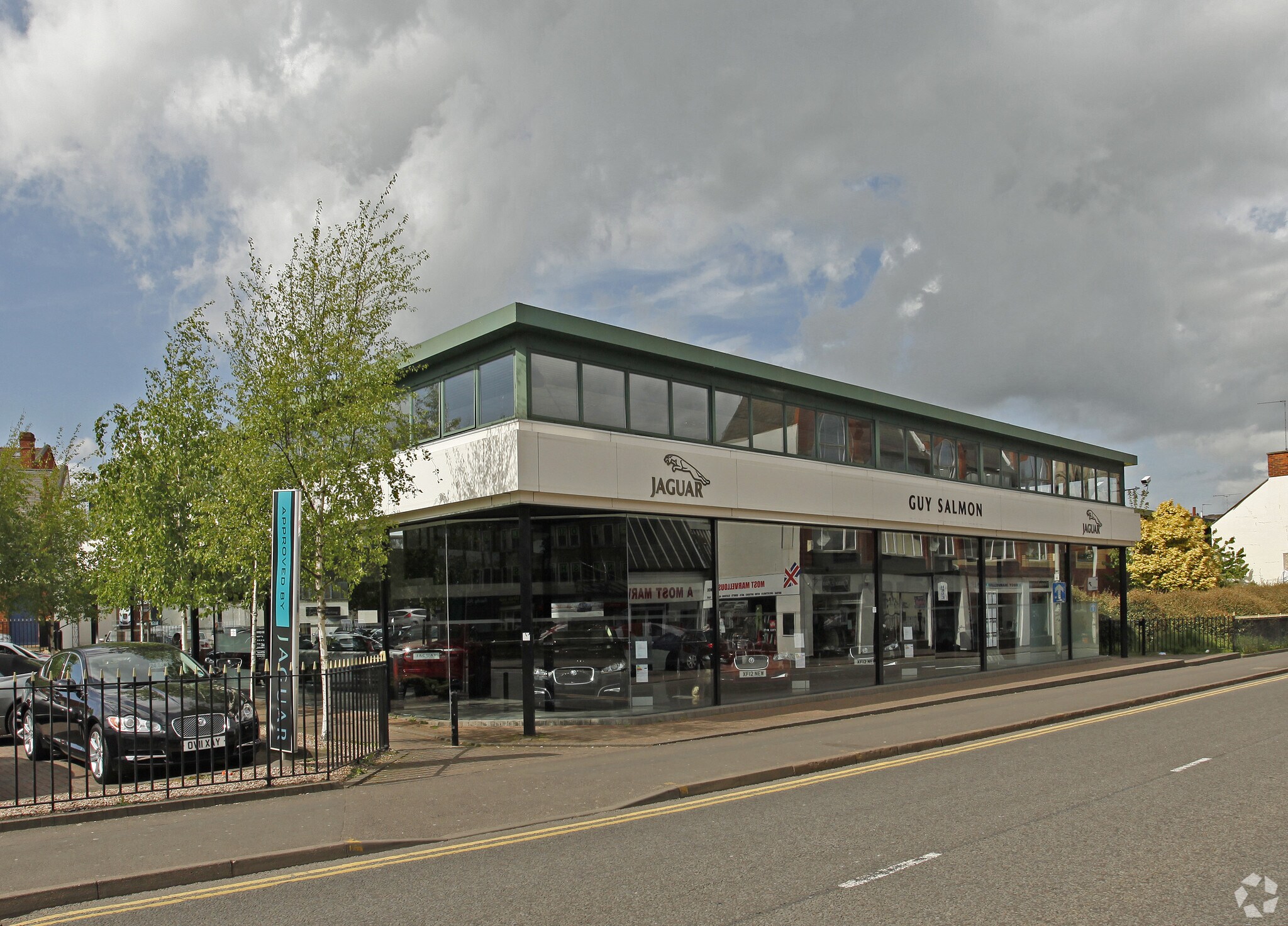 Kettering Rd, Northampton for sale Primary Photo- Image 1 of 1