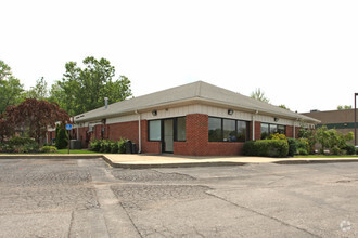 1804 10th St, Jeffersonville, IN for sale Primary Photo- Image 1 of 1