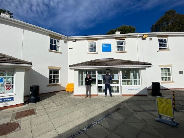 45 Bridle Rd, Wirral for sale Primary Photo- Image 1 of 1