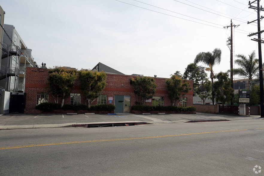 4096-4100 Glencoe Ave, Marina Del Rey, CA for rent - Primary Photo - Image 1 of 2