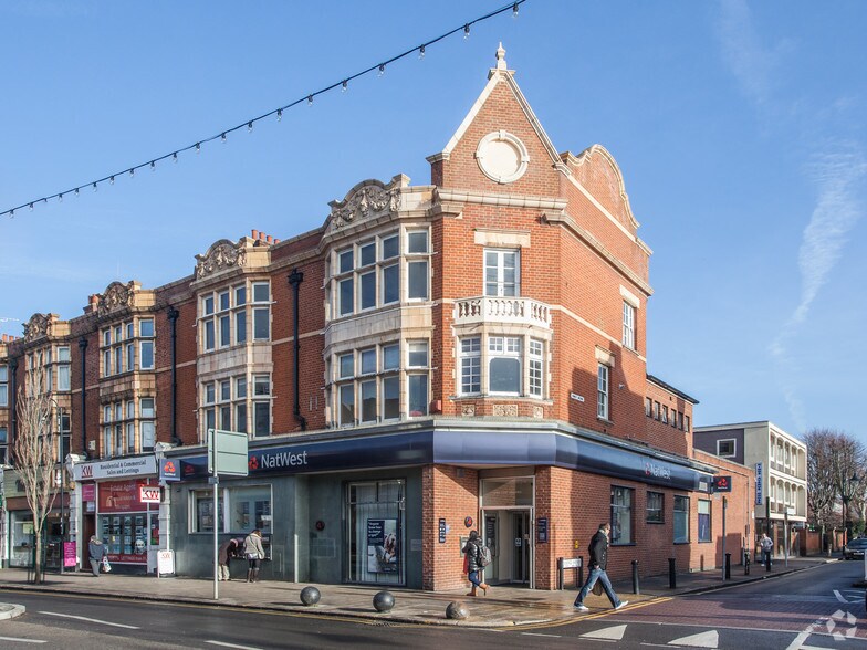 64 Alric Av, New Malden for sale - Primary Photo - Image 1 of 1