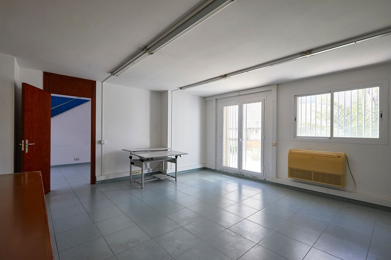 Sant Pere de Ribes, BAR 08810 -  -  - Interior Photo - Image 2 of 24
