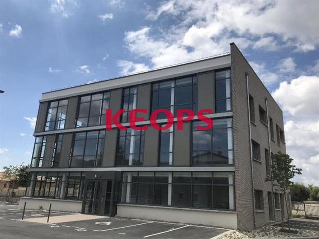 Office in Colomiers to rent Building Photo- Image 1 of 16
