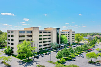 11330 Olive Blvd, Creve Coeur, MO for rent Building Photo- Image 1 of 7