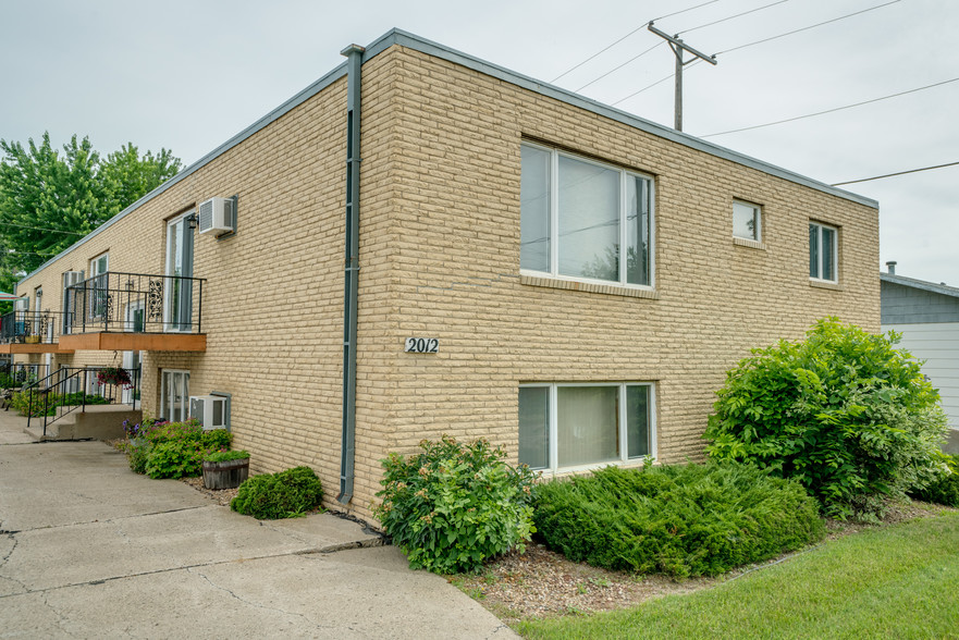 Residential in Bismarck, ND for sale - Primary Photo - Image 1 of 1