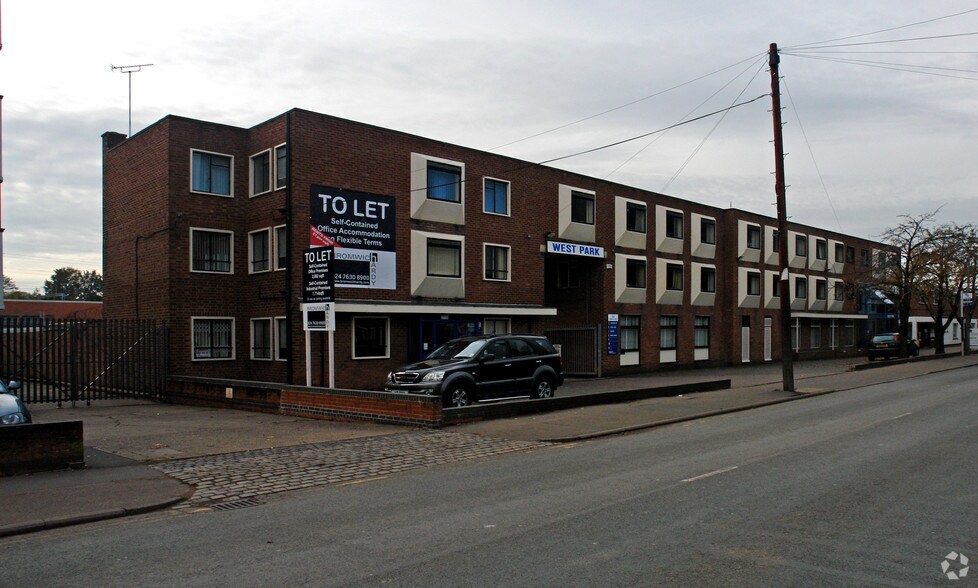 211 Torrington Ave, Coventry for sale - Building Photo - Image 2 of 4