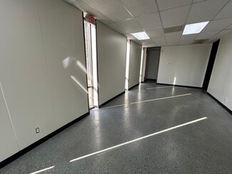 More details for 1800 Sherwood Forest St, Houston, TX - Light Industrial to Rent