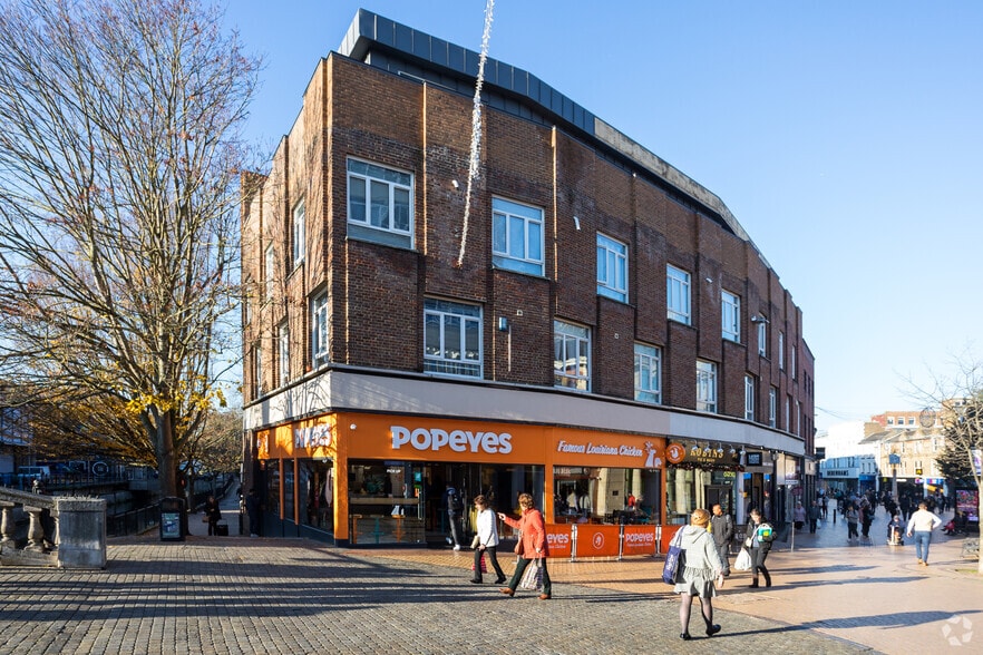 51-54 High St, Chelmsford for sale - Primary Photo - Image 1 of 1