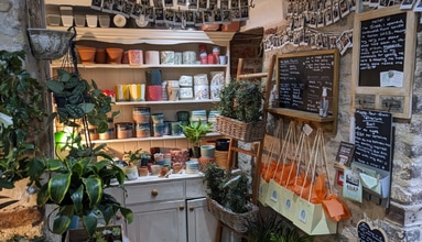 12 Black Jack St, Cirencester to rent Interior Photo- Image 2 of 3