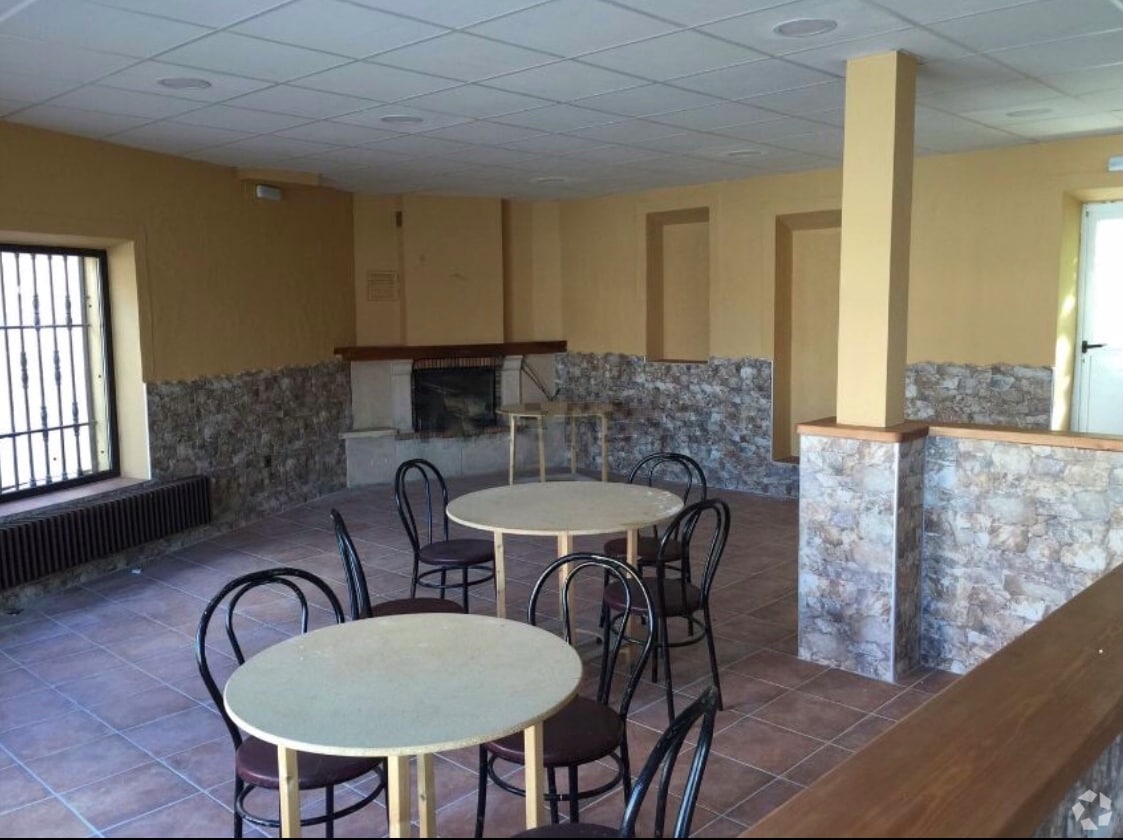 Plaza España, 3, Santo Domingo de las Posadas, Ávila to rent Interior Photo- Image 1 of 5