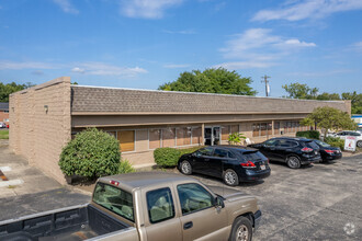 10831 Sharondale Rd, Cincinnati, OH for sale Primary Photo- Image 1 of 1