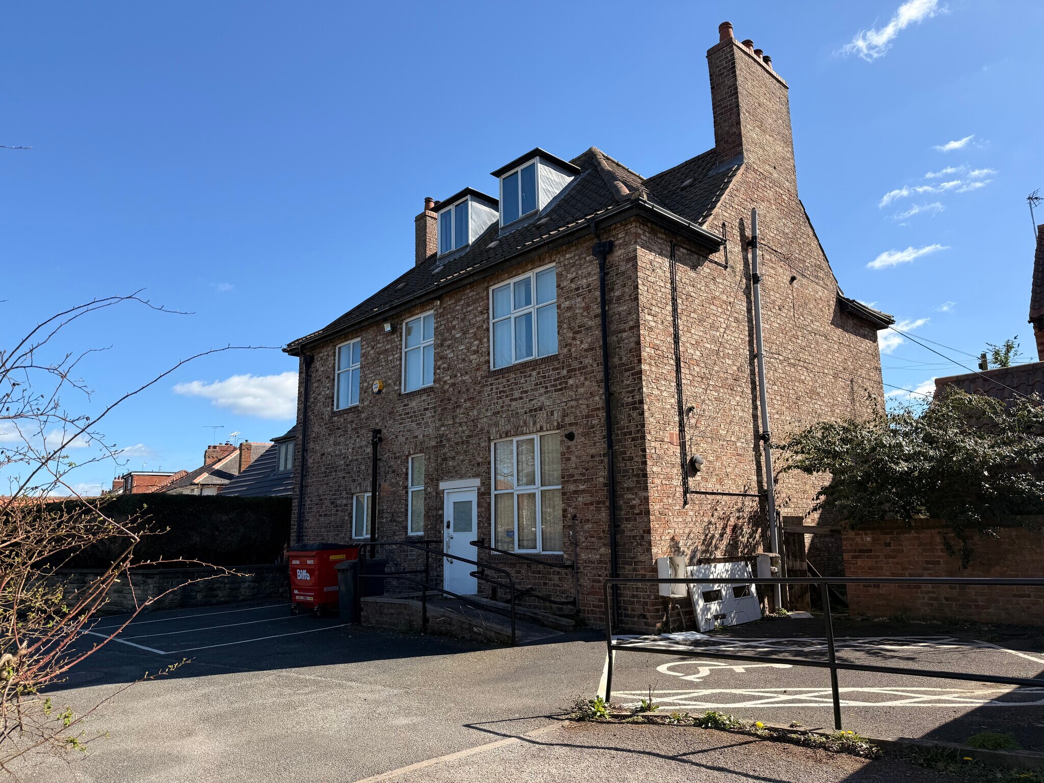 65 Osbaldwick Ln, York to rent Building Photo- Image 1 of 4