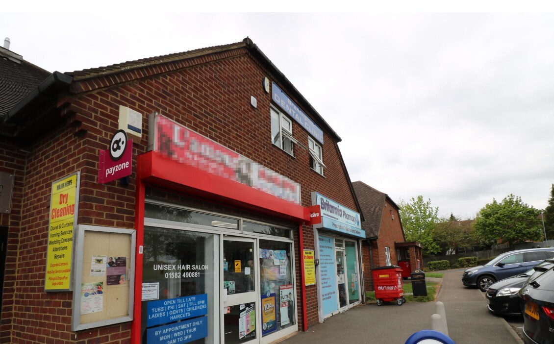 2 Whitehorse Vale, Luton for sale Primary Photo- Image 1 of 1