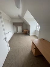London Rd, St Albans to rent Interior Photo- Image 1 of 2