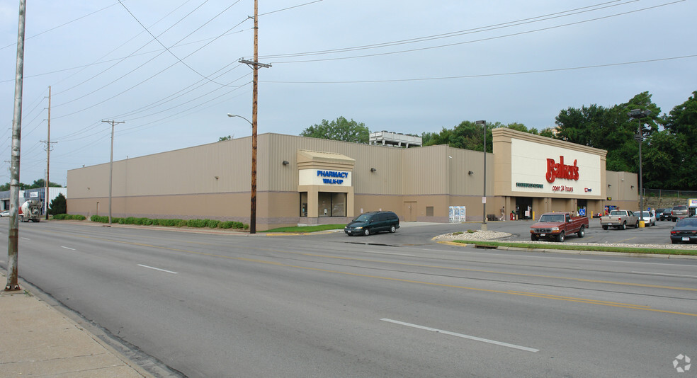 888 S Saddle Creek Rd, Omaha, NE for sale - Primary Photo - Image 1 of 1