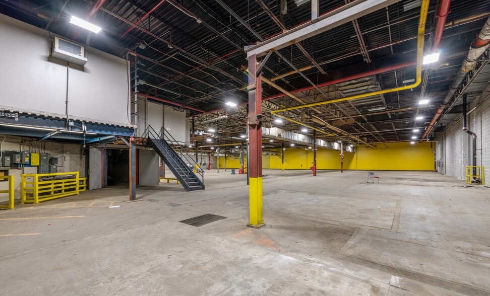 46 Stafford St, Lawrence, MA to rent - ProVideo LoopNet - Image 3 of 20