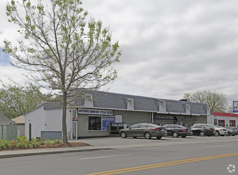 530-530C Rue Notre Dame portfolio of 2 properties for sale on LoopNet.co.uk - Primary Photo - Image 1 of 1