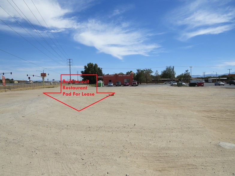 11424 Chamberlaine Way, Adelanto, CA for rent - Building Photo - Image 1 of 3