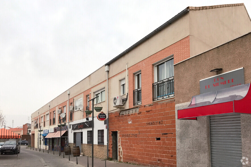 Calle Jardines, 30, Villanueva de Perales, Madrid for sale - Primary Photo - Image 1 of 2