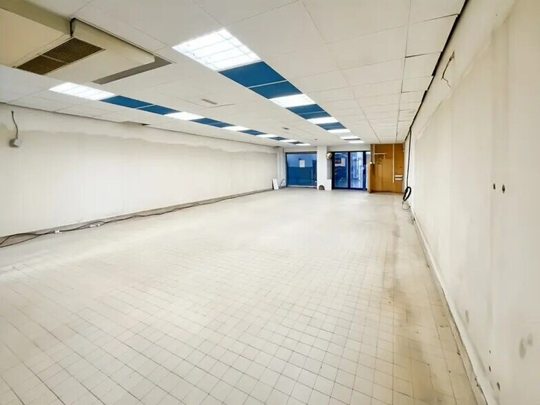 Retail in Colmar for sale - Interior Photo - Image 2 of 5