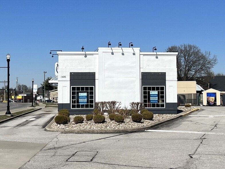 1426 E 10th St, Jeffersonville, IN for rent - Building Photo - Image 1 of 5