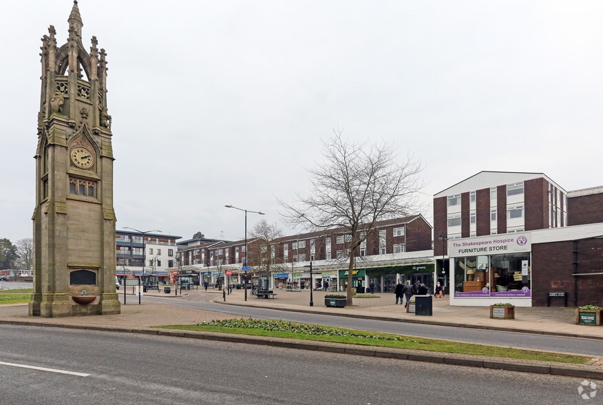 33-35 Abbey End, Kenilworth for sale - Primary Photo - Image 1 of 9