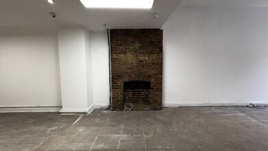 27 Abbeville Rd, London to rent Interior Photo- Image 2 of 2