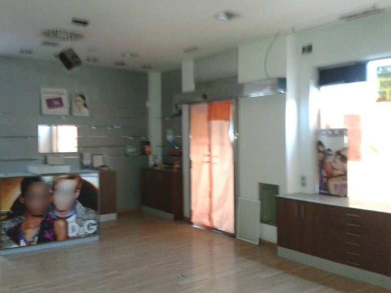 Retail in València for sale - Building Photo - Image 3 of 7