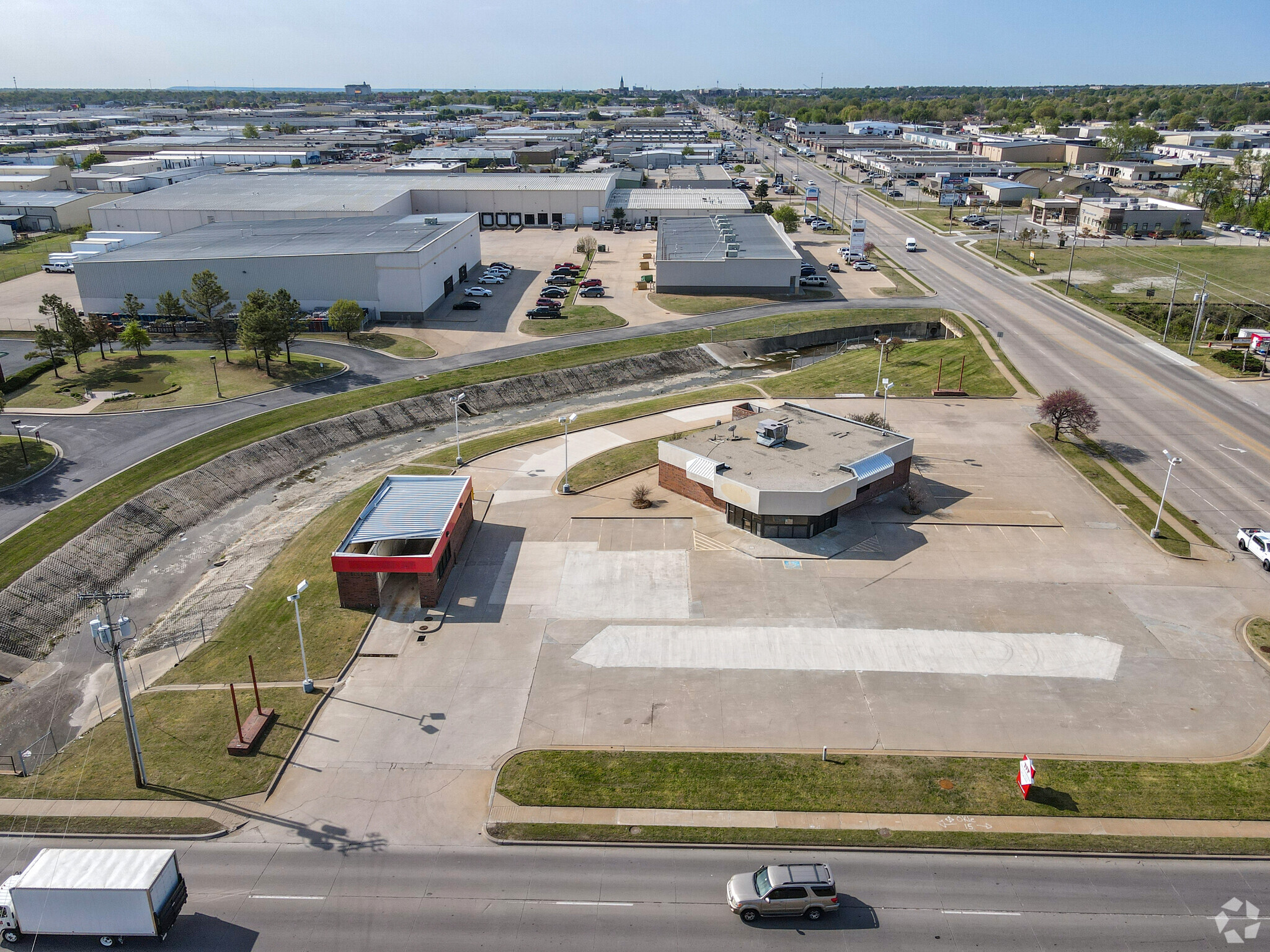 5115 S Mingo Rd, Tulsa, OK for rent Aerial- Image 1 of 7