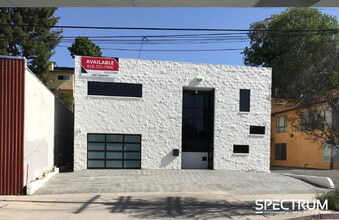 23012 Ventura Blvd, Woodland Hills, CA for sale Building Photo- Image 1 of 1