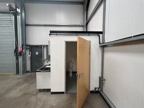 Long Bank, Bewdley to rent Interior Photo- Image 2 of 2