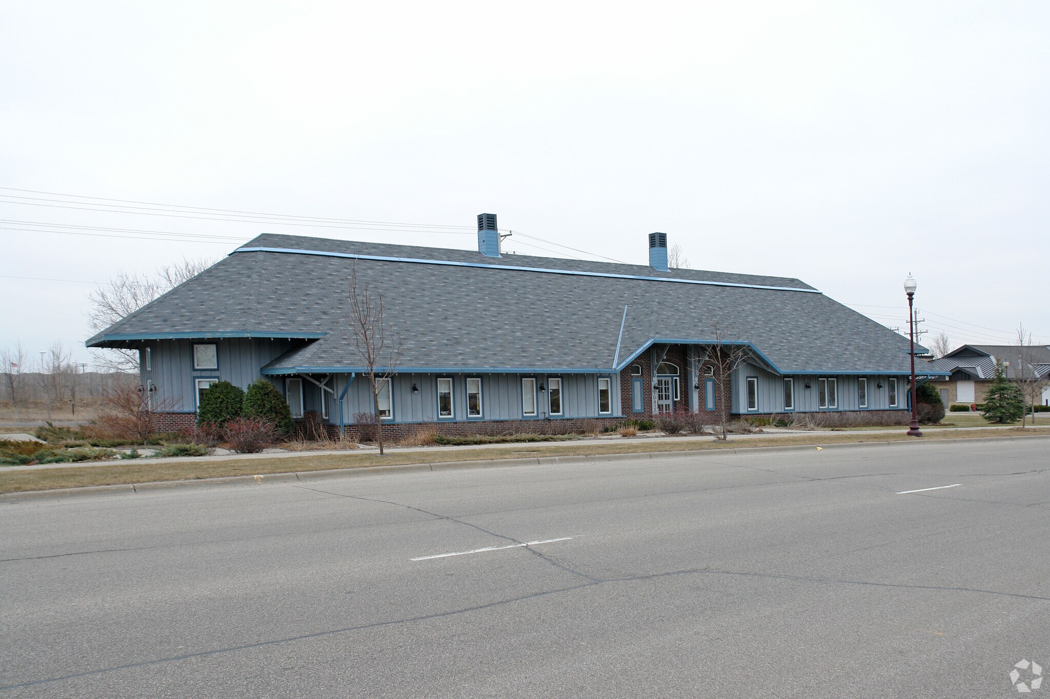 10417 Excelsior Blvd, Hopkins, MN for sale Primary Photo- Image 1 of 1