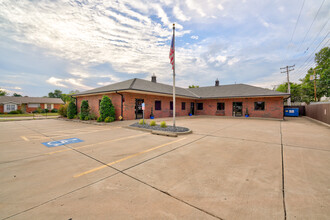 3636 NW 63rd St, Oklahoma City, OK for rent Building Photo- Image 1 of 4