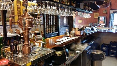 Retail in Fuenlabrada, Madrid to rent Interior Photo- Image 2 of 13