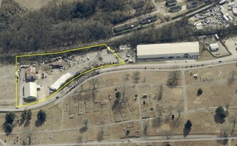 330-332 N Erwin St, Cartersville GA - Commercial Property