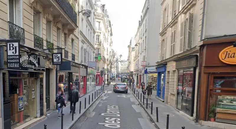 Retail in Paris to rent - Building Photo - Image 2 of 2