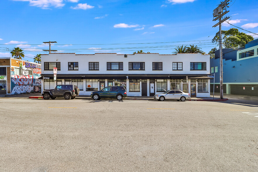 300-314 Westminster Ave, Venice, CA for rent - Building Photo - Image 1 of 6