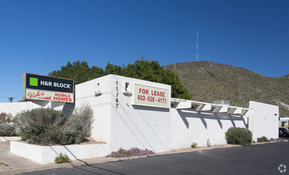 11747 N 19th Ave, Phoenix, AZ for sale - Primary Photo - Image 1 of 15