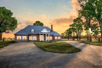 119 County Road 2380, Bagwell, TX for sale Primary Photo- Image 1 of 1