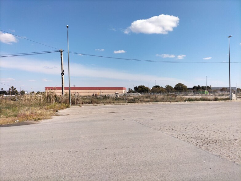 Industrial in Cox, Alicante for sale - Site Plan - Image 2 of 7