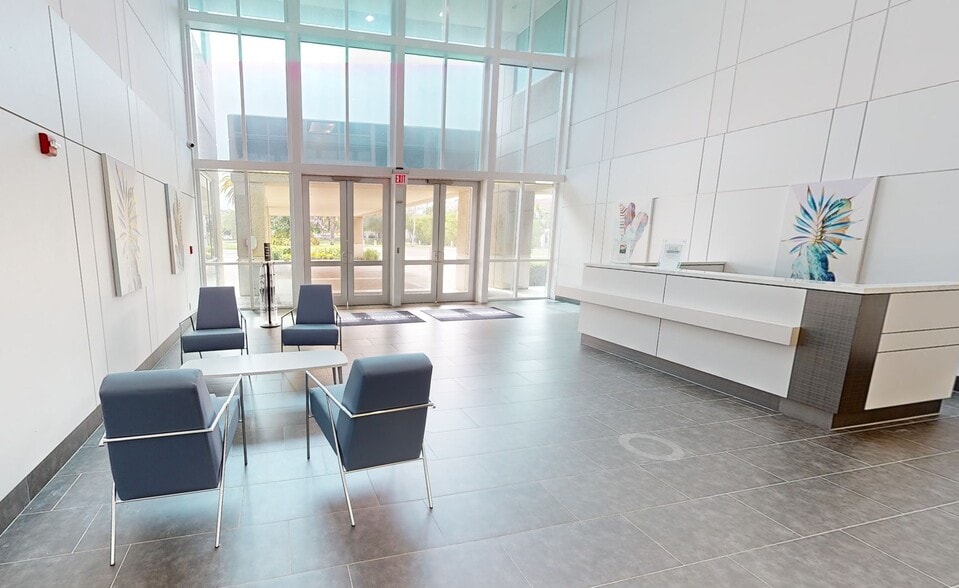 900 Broken Sound Pky NW, Boca Raton, FL to rent - Matterport 3D Scan - Image 2 of 18